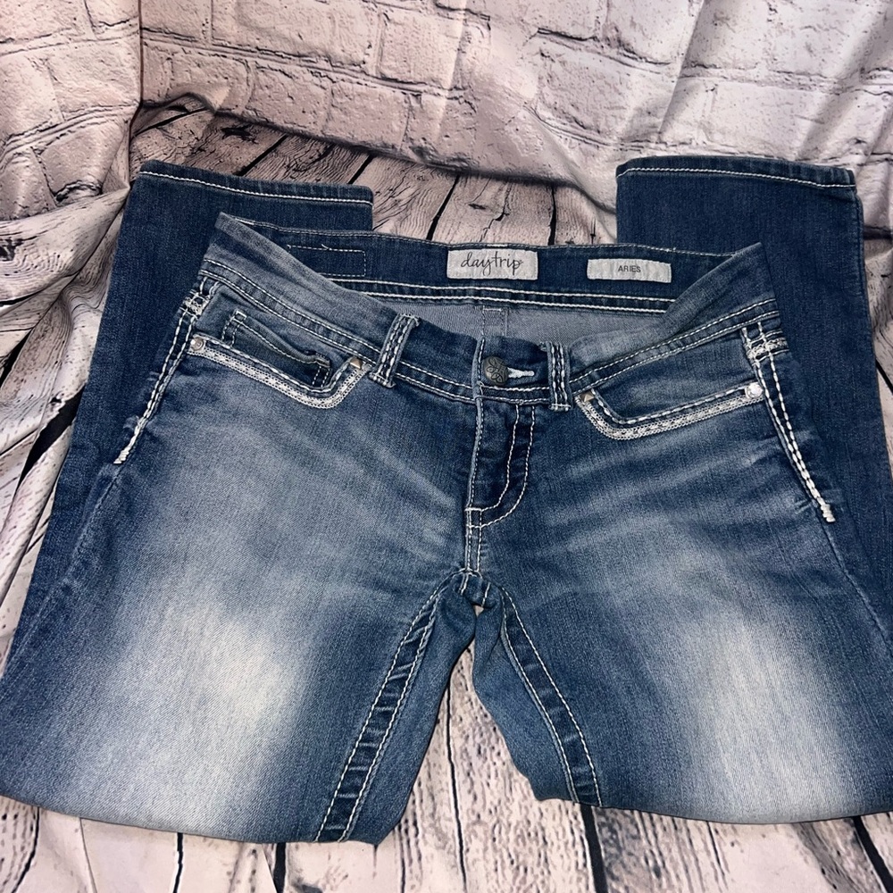 Daytrip Aries Women's Blue Jeans Size 28